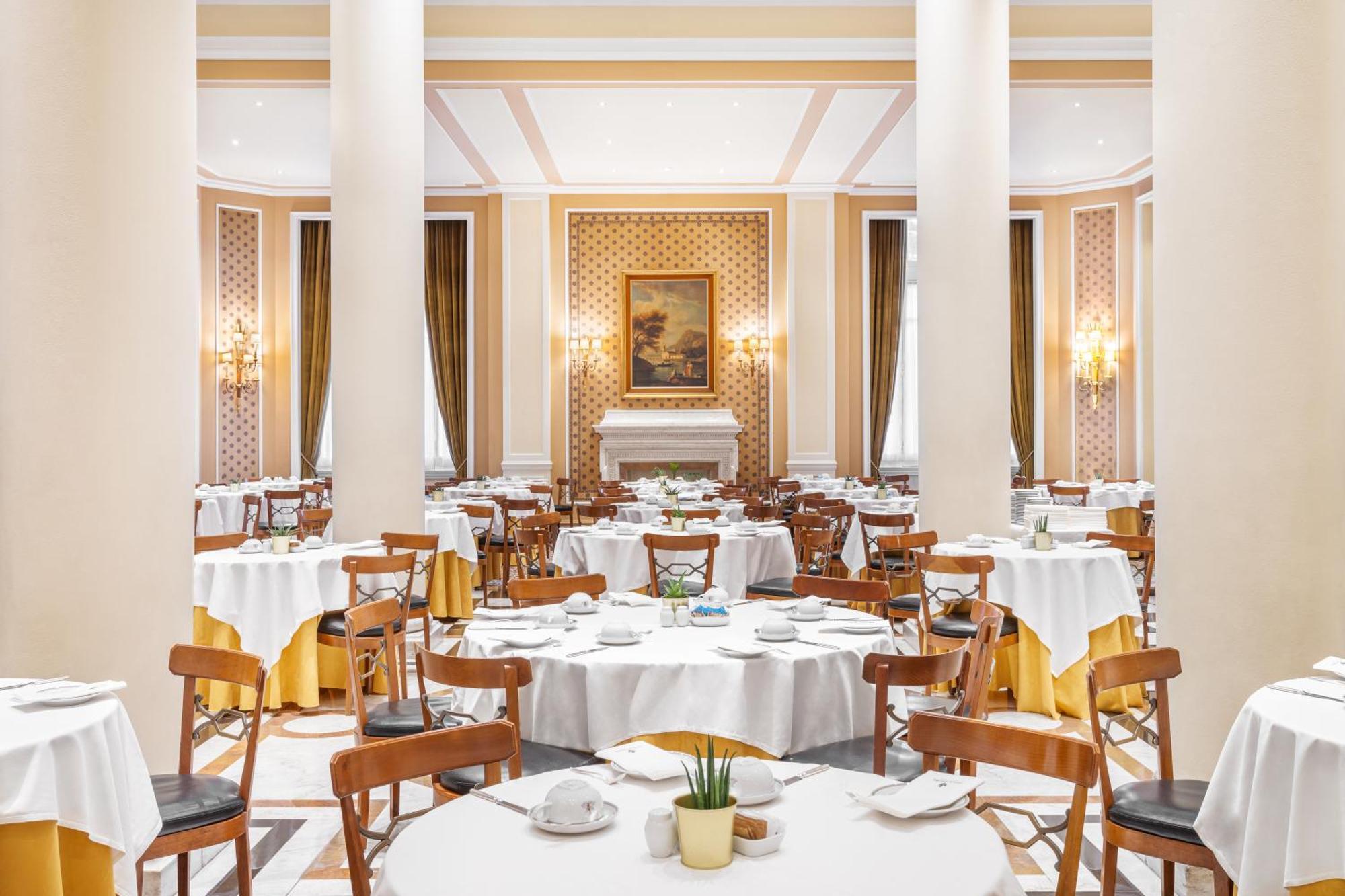 Palacio Estoril Hotel, Golf & Wellness Cascais Exterior photo